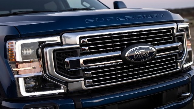2023 Ford Super Duty grille