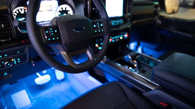2024 Ford Maverick Lightning interior